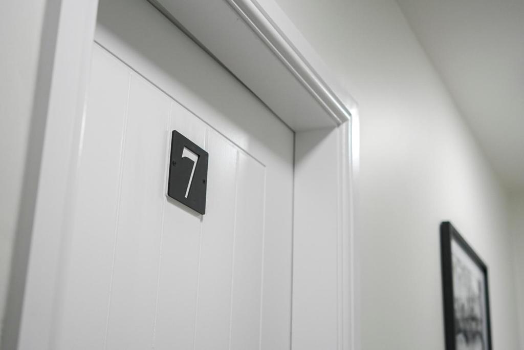The Boot Rooms Anfield Liverpool Exteriör bild